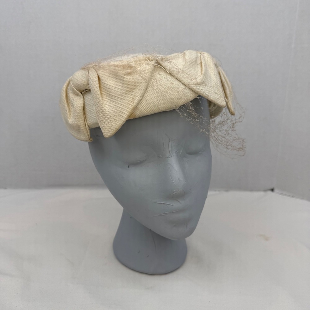 Vintage Cream Pillbox Hat with Bows and Birdcage Veil Mid Century Modern